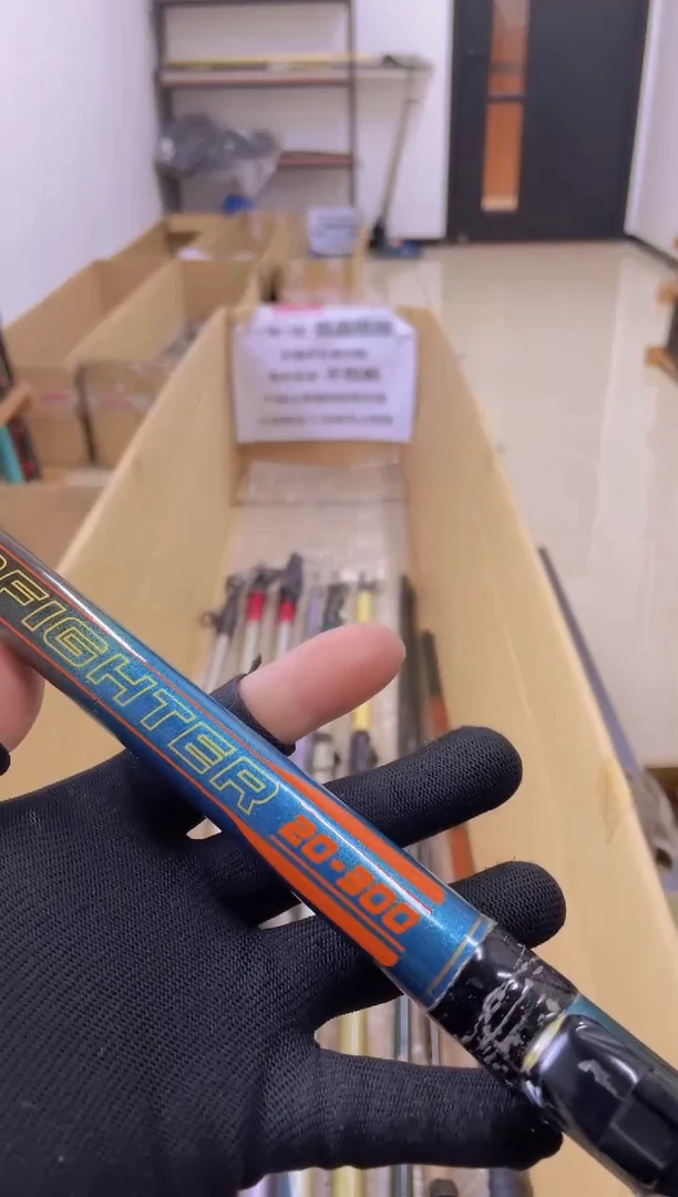 昨****4孤品微瑕疵，以直播间讲解为准，+10元，发顺丰，慎拍。