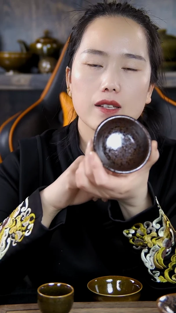 【闪购商品】手工原矿高温窑变紫金 杯子