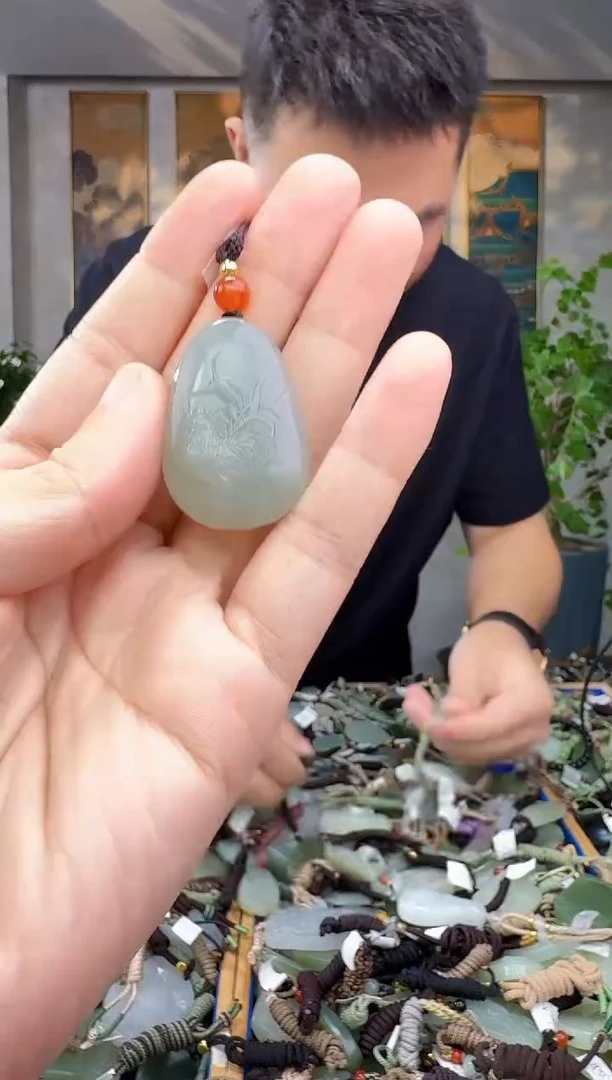 未镶嵌和田玉挂件拍一发一1