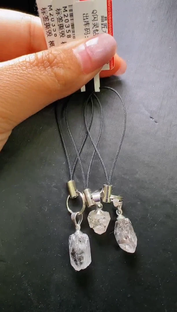 车挂未镶嵌水晶闪灵钻手机挂 多样性发一 M20358