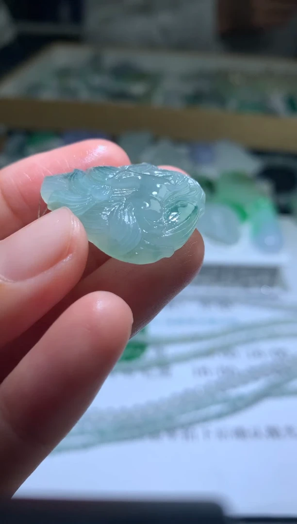 【闪购商品】定制翡翠未镶嵌毛货