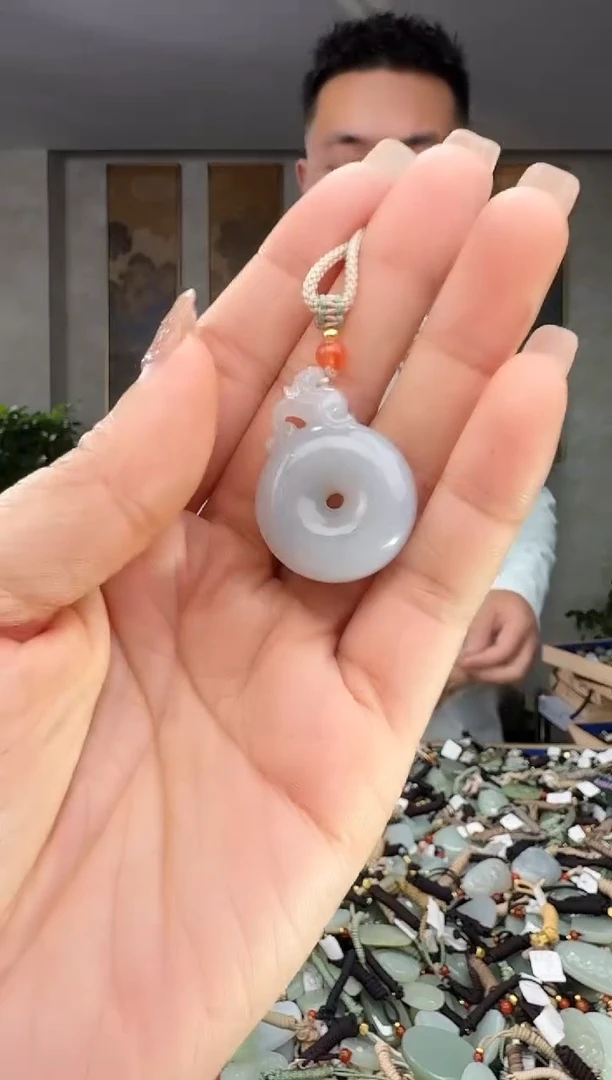 颈饰未镶嵌和田玉拍一发一多样性发货