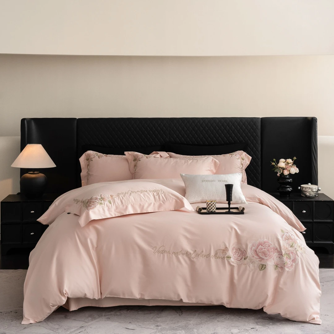 XR轻奢高档丝滑全棉欧式刺绣款四件套zb初禾