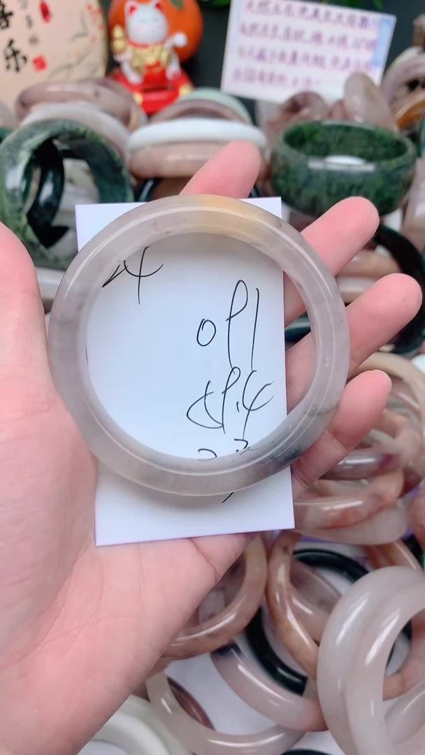 石英质玉手镯未镶嵌091