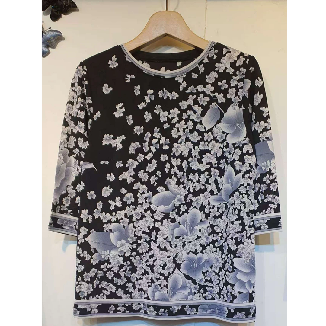 【xineba韩国精品】女士花瓣印花七分袖圆领小衫时尚洋气舒适百搭