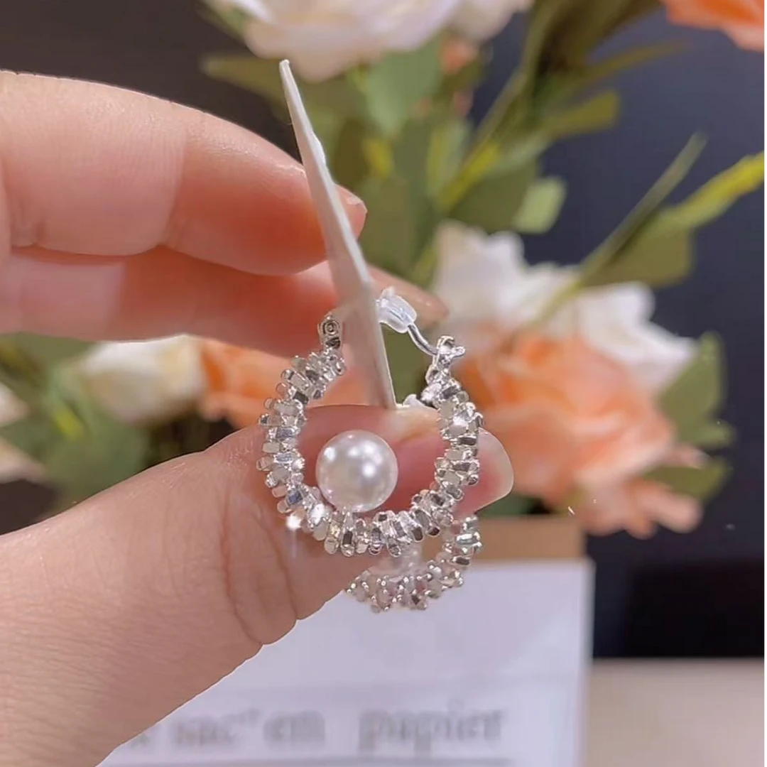 铜合金耳饰 铜合金耳饰 银色碎银珠珠耳扣百搭温柔小众个性耳环