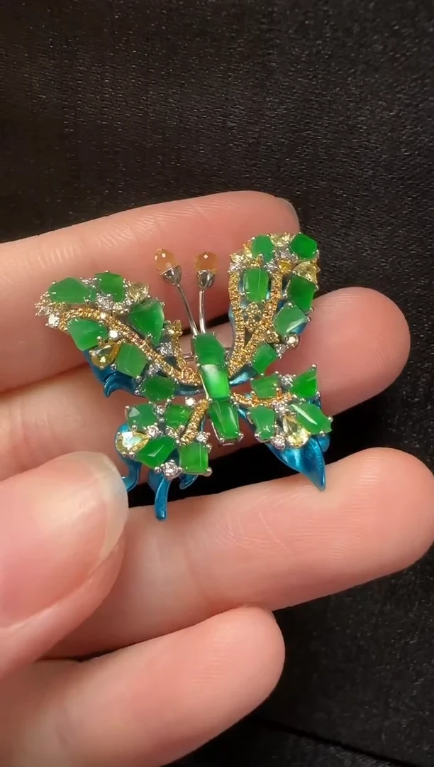 18K金镶嵌挂件翡翠145蝴蝶一个