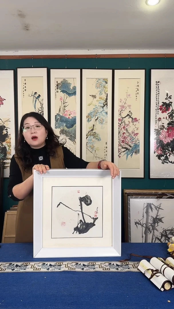 国画荷花 55*55 压缩木装裱