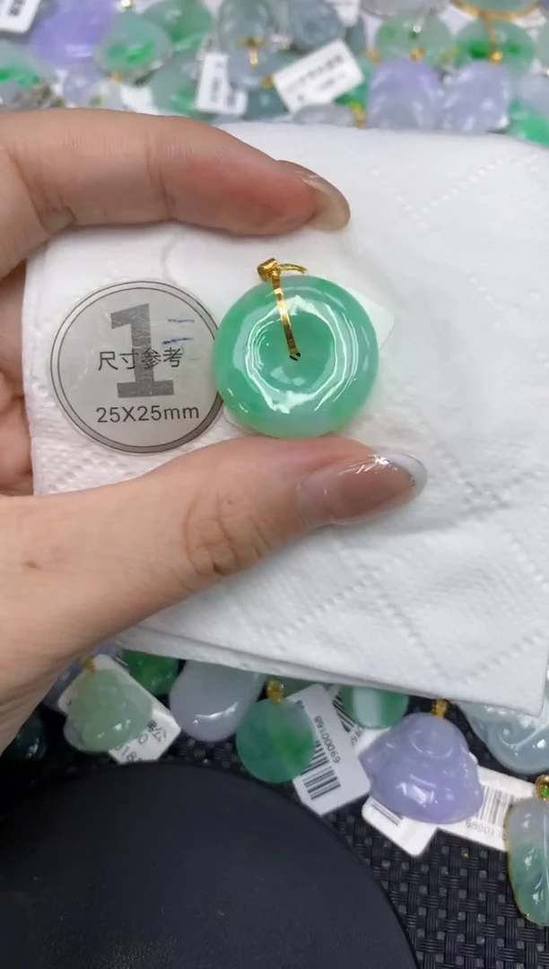 颈饰18K金镶嵌翡翠1111111