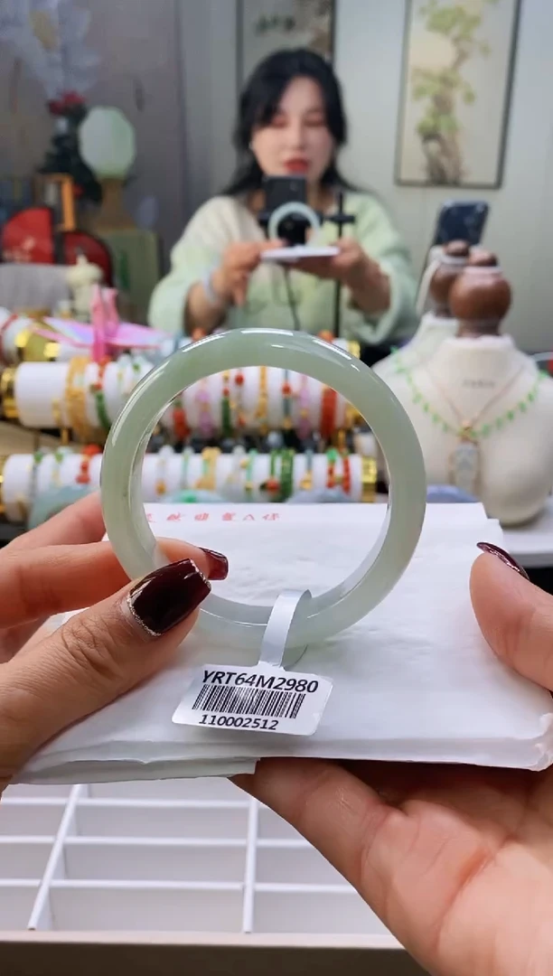 未镶嵌手镯翡翠74号58.1/12.8*7.7