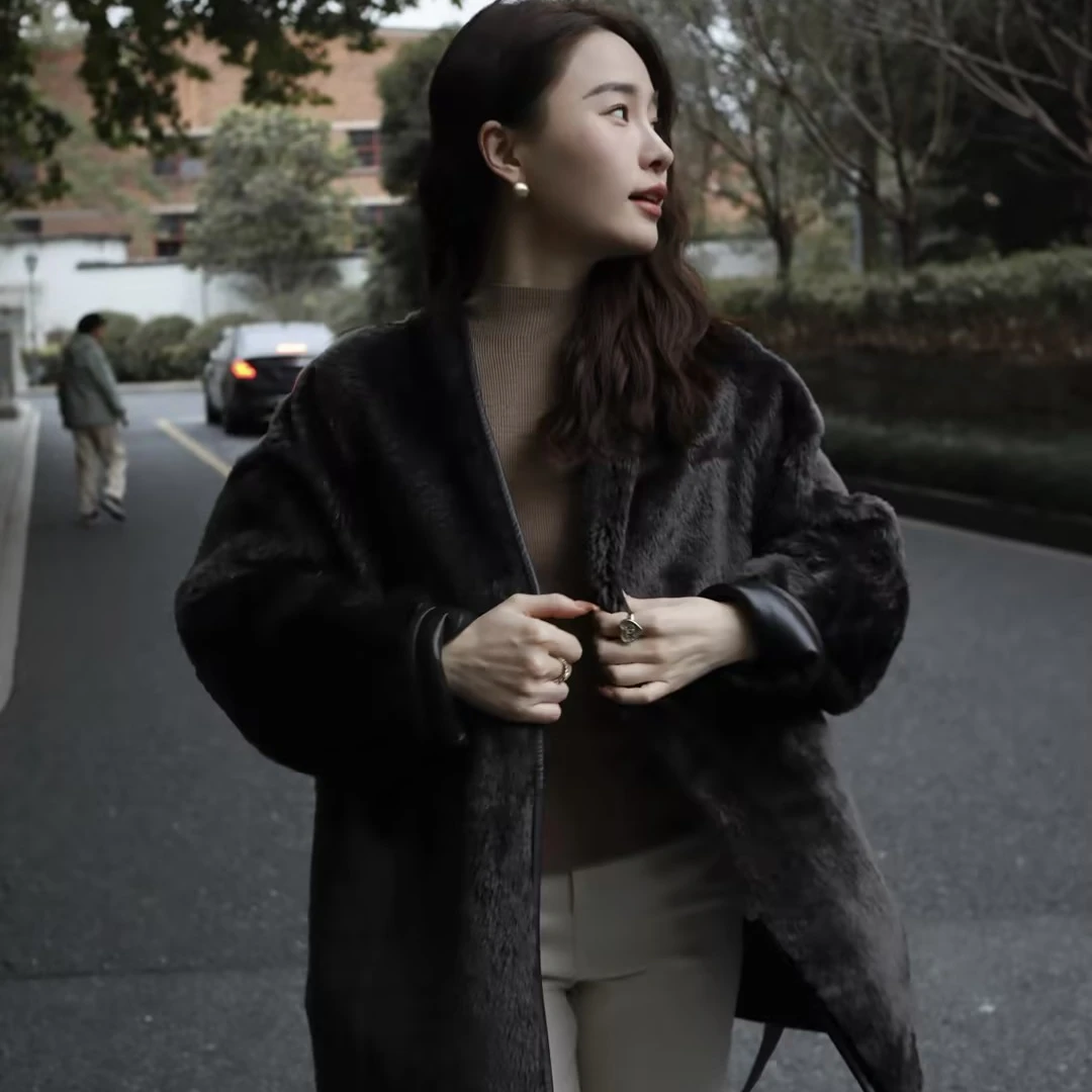 HELA AOMI “水光拉贡”羊皮毛一体轻奢时尚保暖皮草CY5DC25214