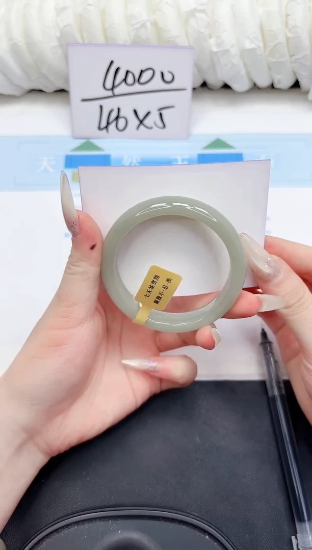 未镶嵌手镯石英质玉35-53