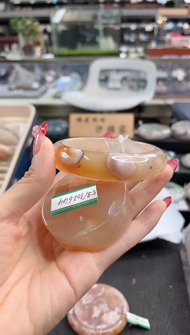 未镶嵌手镯石英质玉58圈口 （赠品镯心）302644