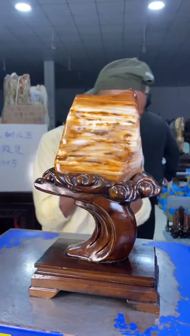 未镶嵌摆件硅化玉48