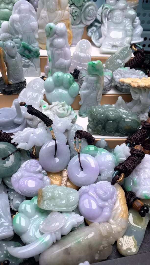 吊坠(不含链)未镶嵌翡翠1