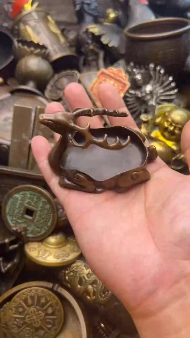 精美铜器，点击下单