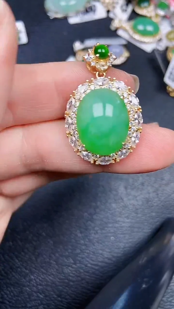 颈饰银S925镶嵌翡翠0147