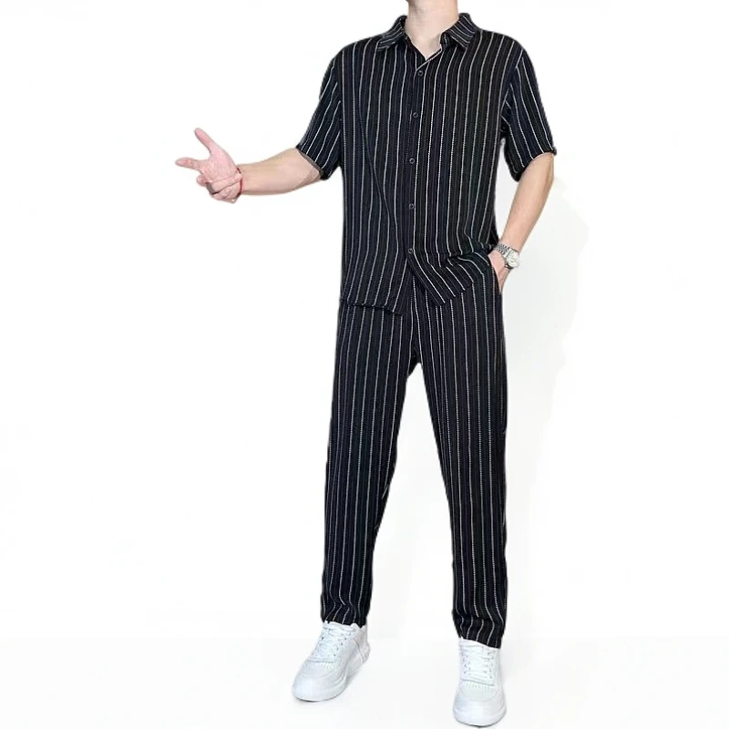 2025夏季新品男士时尚潮牌宽松款薄料透气翻领半袖衬衫长裤两件套