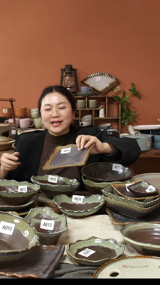 陶瓷A896 一只粗陶复古方盘17.5*2微瑕