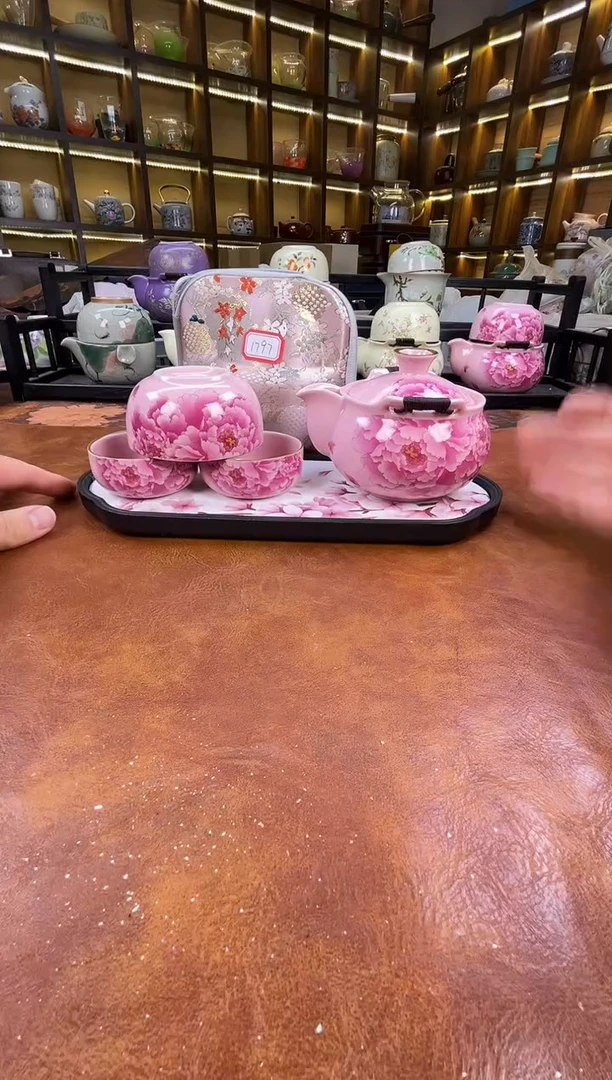 .新款粉色牡丹宝瓶+长方粉色花朵盘