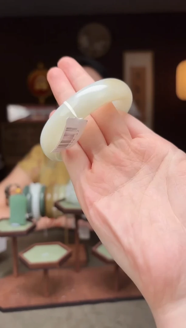 未镶嵌和田玉把件UP2-手镯 圈口53