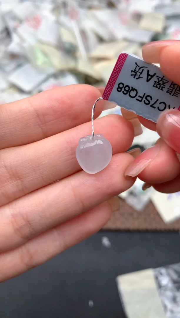 未镶嵌挂件翡翠一