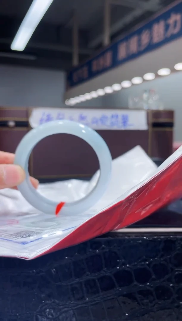 未镶嵌手镯翡翠10