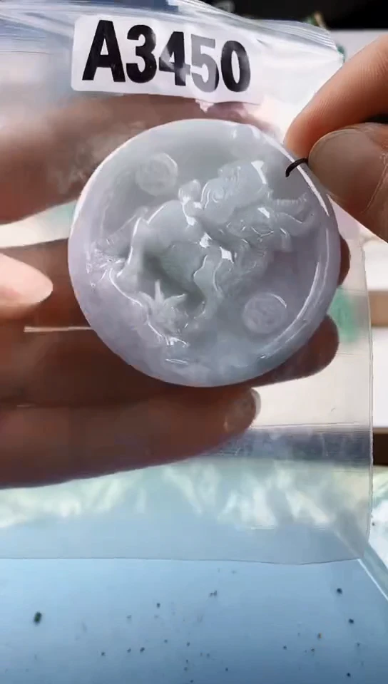 翡翠未镶嵌颈饰天然翡翠吊坠挂件