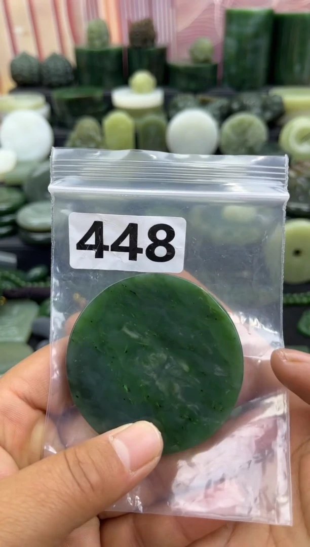 未镶嵌和田玉珠宝半成品镯芯
