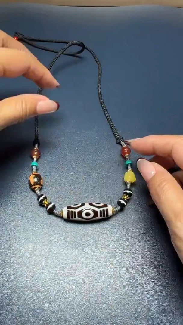 玛瑙/玉髓颈饰未镶嵌项链