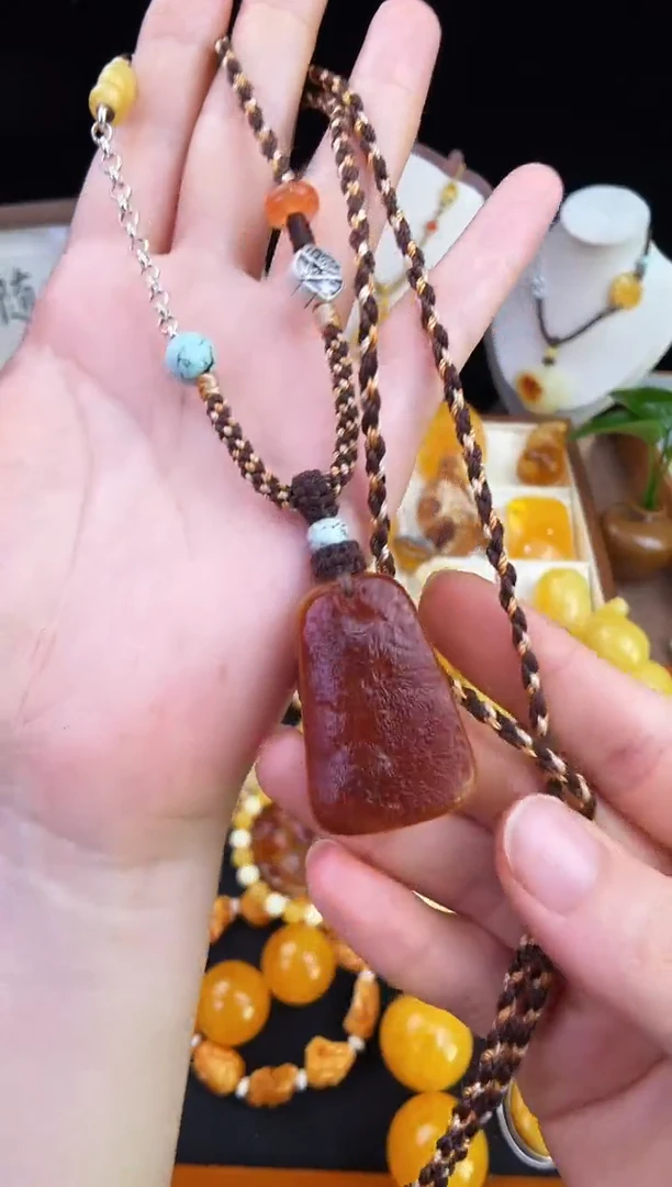 琥珀未镶嵌珠宝奇石柒月