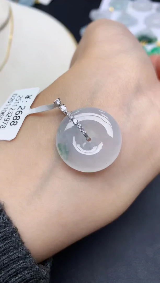 颈饰18K金镶嵌翡翠天然缅甸A货翡翠百元以上9元证书费自理