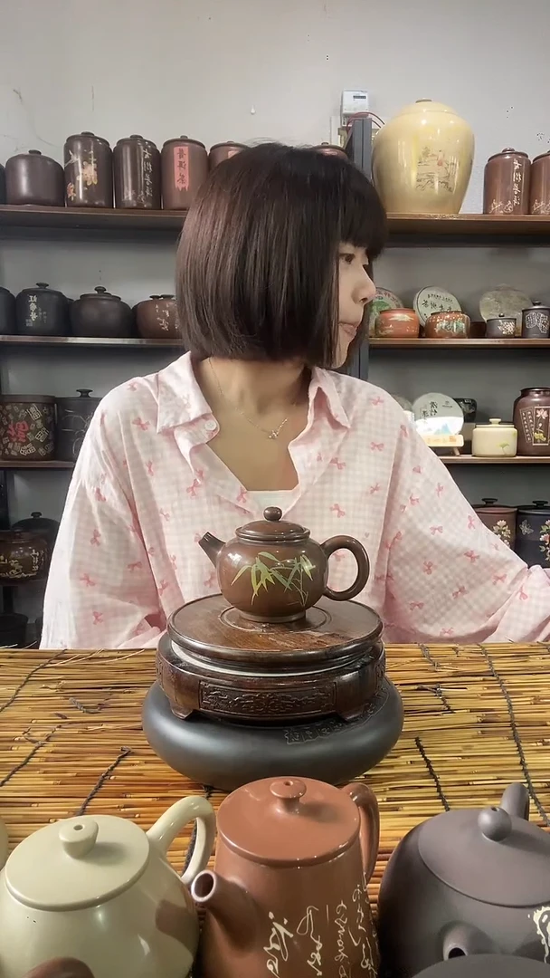 6建水紫陶手工彩填水亮壶