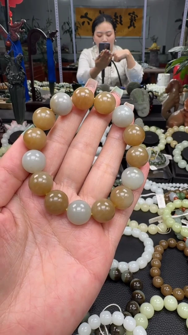 未镶嵌手串和田玉新疆且末糖白卡14