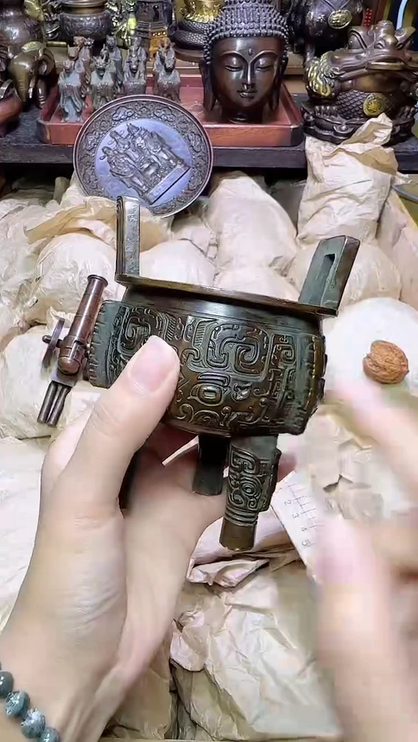 铜器摆件铜器摆件