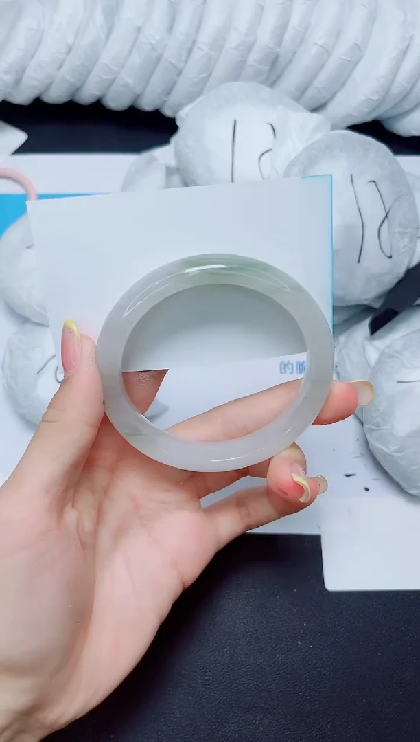 石英质玉手镯未镶嵌247/58.2