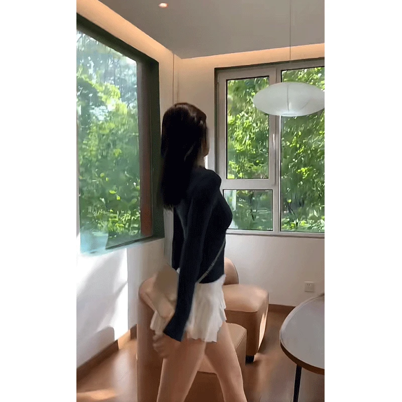 设计感辣妹气质半开领长袖T恤上衣秋冬新款时尚百搭修身显瘦短裙