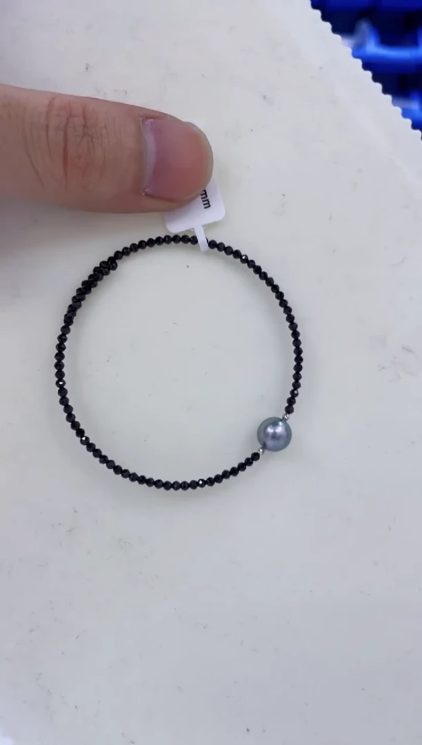 18K金镶嵌手镯海水珍珠