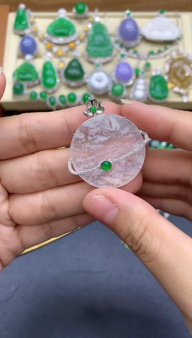 颈饰18K金镶嵌翡翠422-中国好珍宝