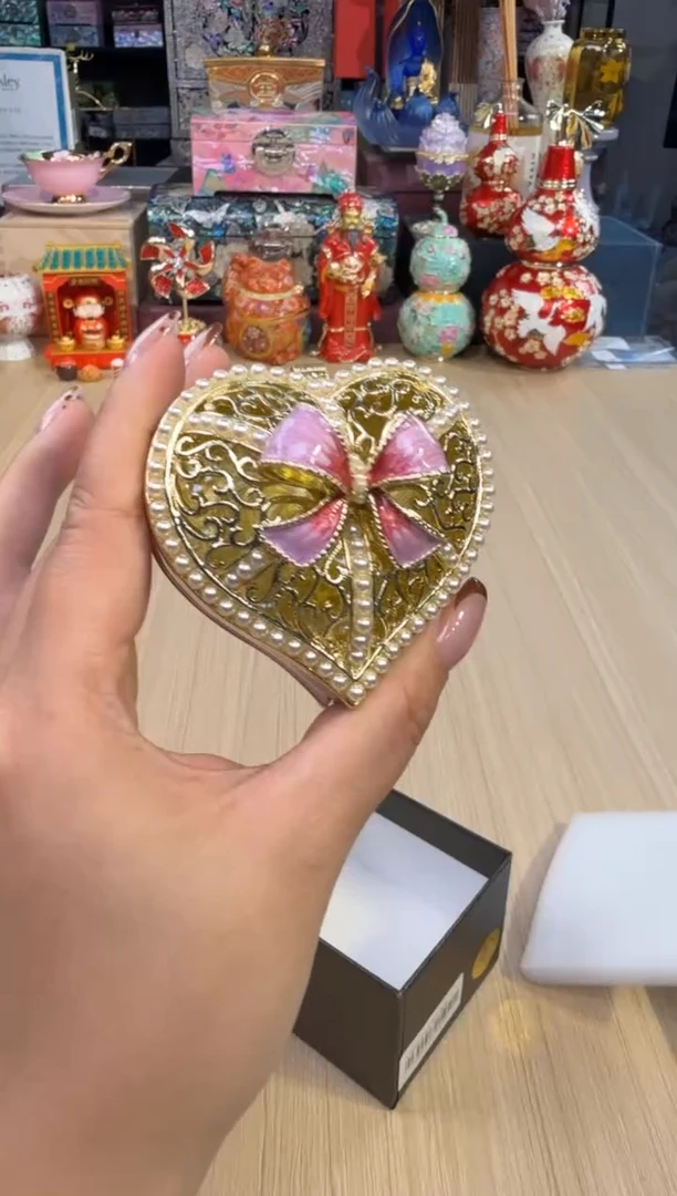 207七宝紫色爱心珍珠盒