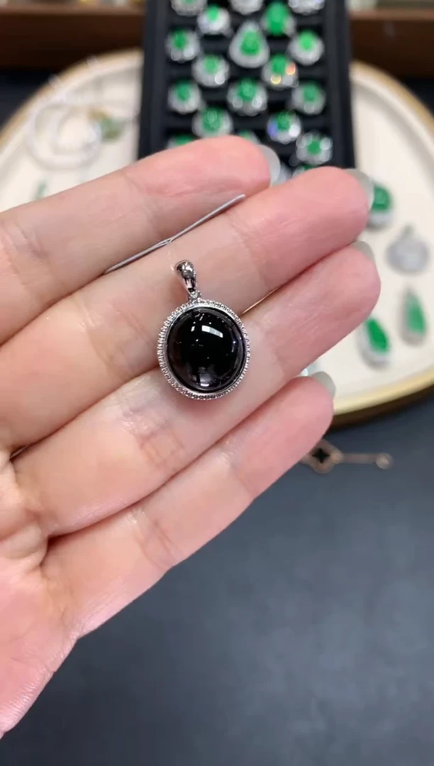 【闪购商品】翡翠吊坠(不含链)18K金镶嵌（不含链）W673|2800