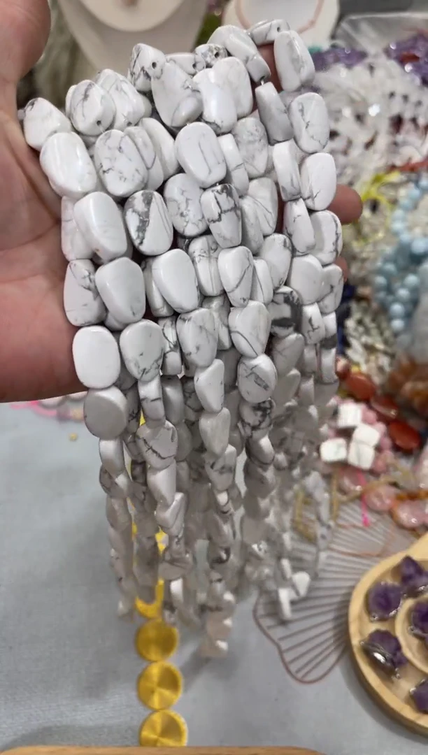 玛瑙/玉髓未镶嵌珠宝半成品一条