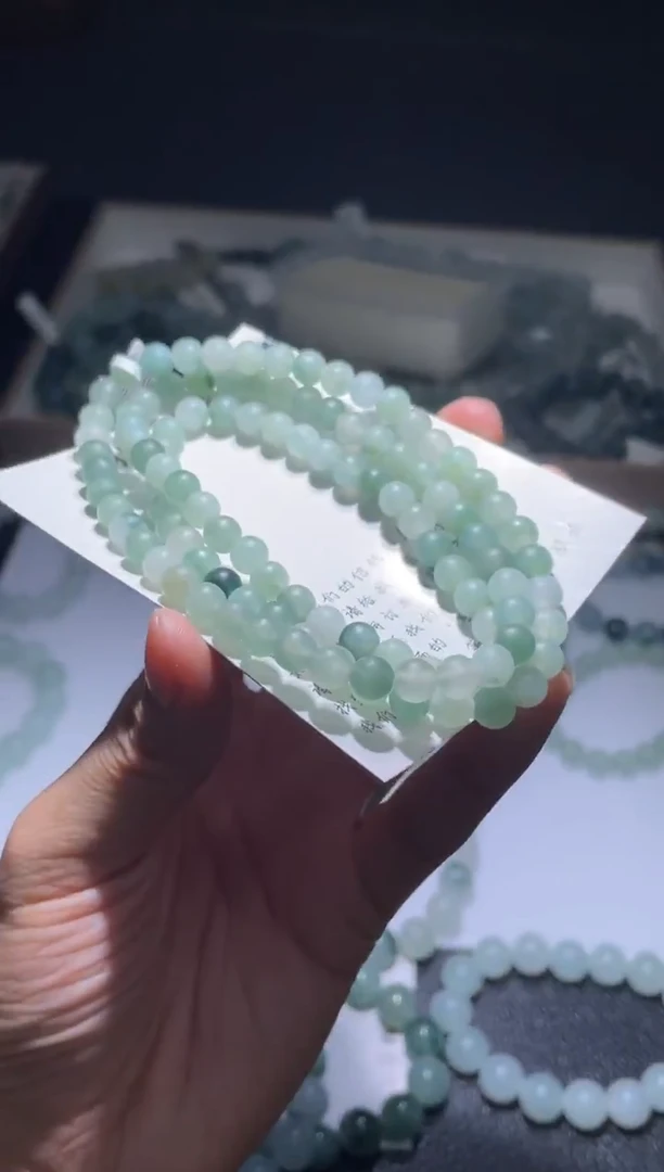 未镶嵌定制翡翠翡翠手串