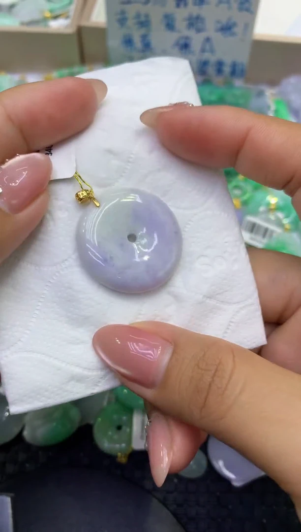 颈饰未镶嵌翡翠天然缅甸A货翡翠