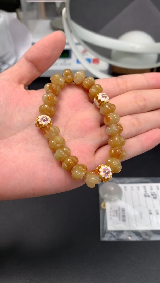 未镶嵌挂件翡翠48小时鉴赏期 退货不扣服务费