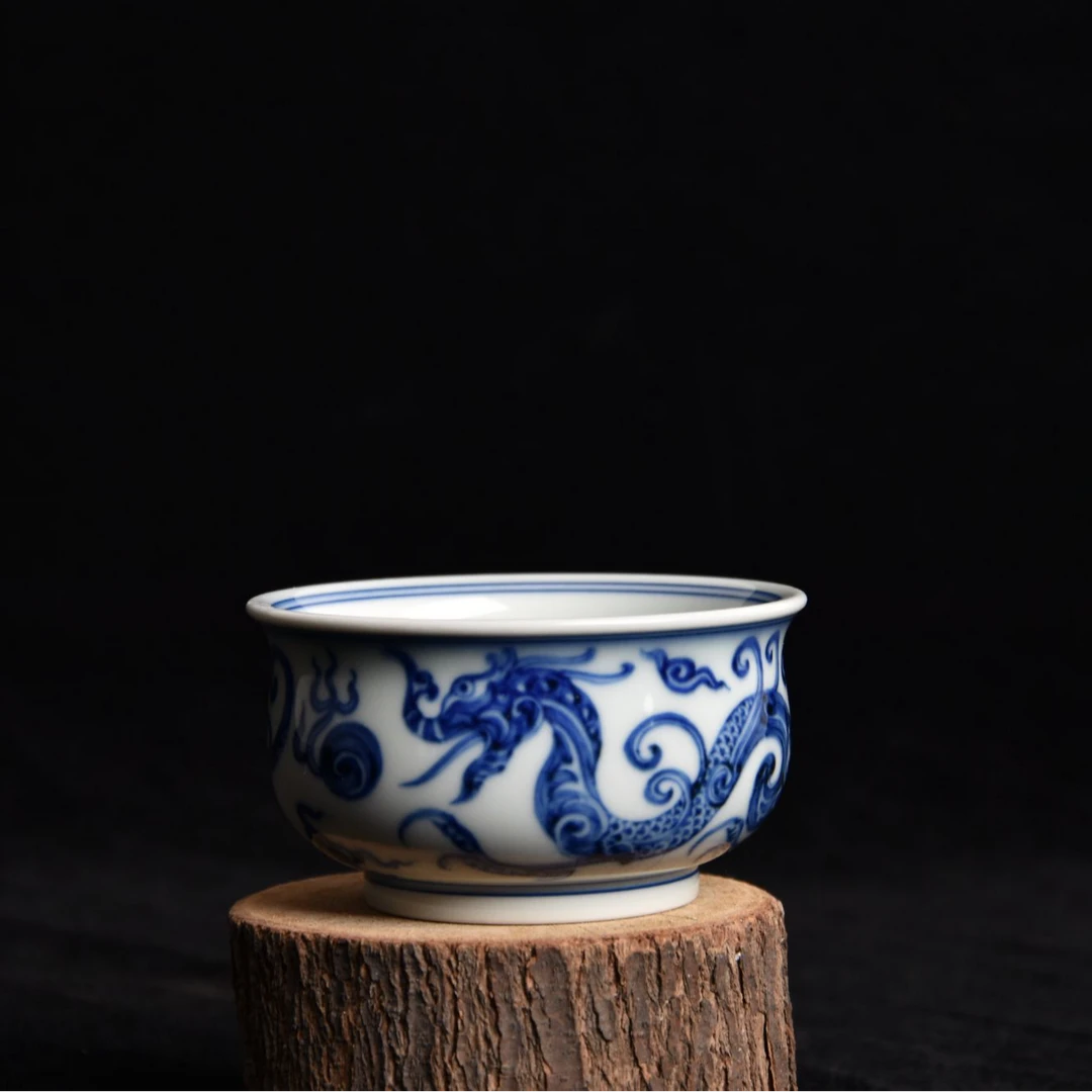 YR014景德镇陶瓷仿明官窑器青花夔龙纹炉式杯茶杯主人杯