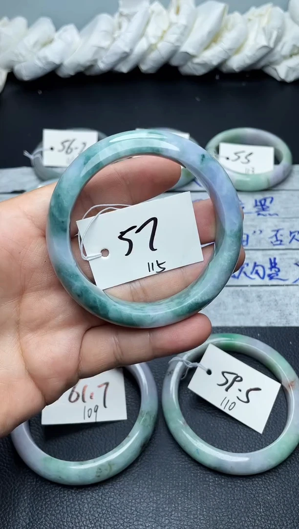 未镶嵌手镯翡翠115