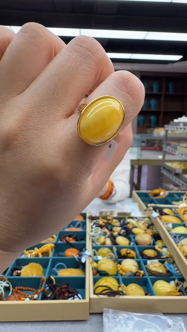 未镶嵌琥珀戒指39秒拍号 假一罚三