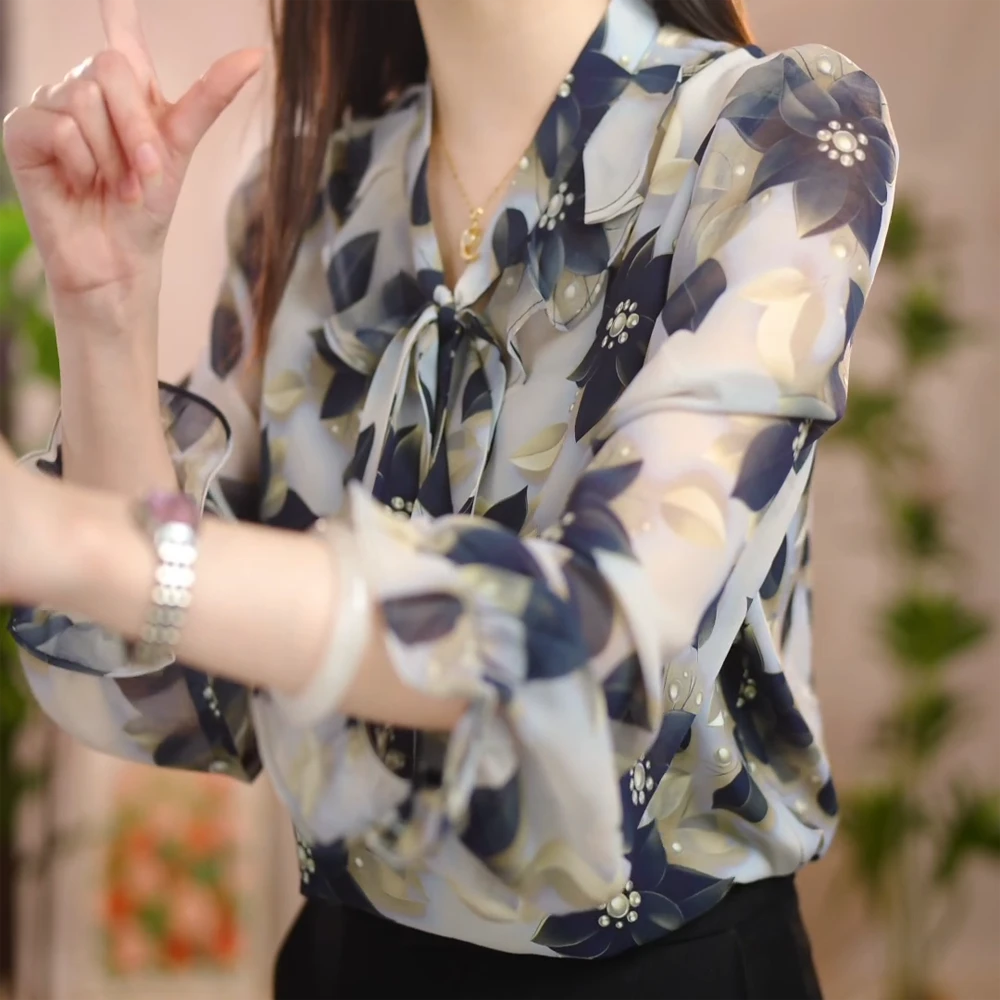 2025新款黑珍珠优雅气质典雅衬衫春夏款洋气碎花衬衣宽松女士