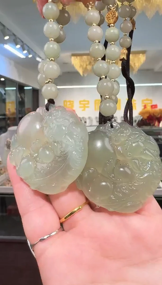 未镶嵌岫玉颈饰吊坠多样式发货只发一个